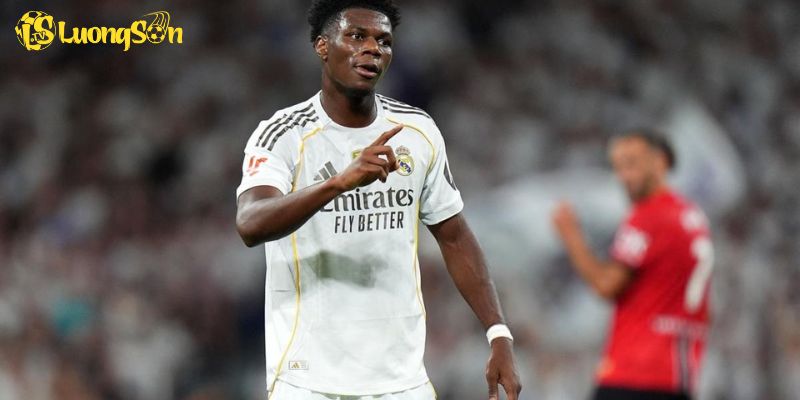 Aurélien Tchouaméni Trở Lại Mạnh Mẽ Khẳng Định Vị Thế Tại Real 3 Real quyết định giữ Aurélien Tchouaméni từ chối MU
